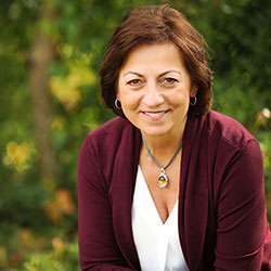 Overland Park Acupuncturist - Cynthia Chamberlain Cynthia Chamberlain, L.Ac., Dipl.Ac, Dipl.CH